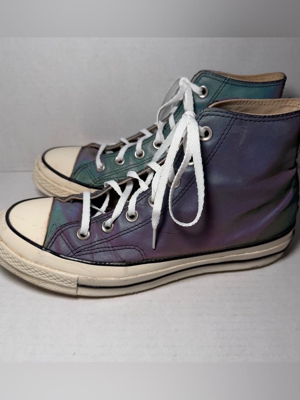 Converse High Top Oil Slick Iridescent Sneakers Women’s 8 Men’s 6